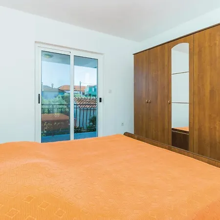 Pet Friendly In With House Sea View 3* كالي