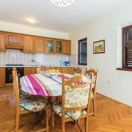 Pet Friendly In With House Sea View 3* كالي